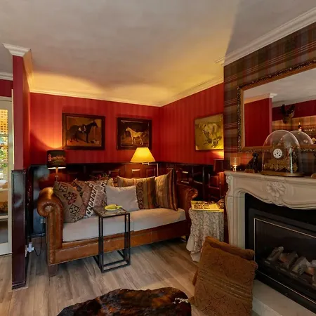 贝克的住宿加早餐旅馆 4* 卡茨休维尔